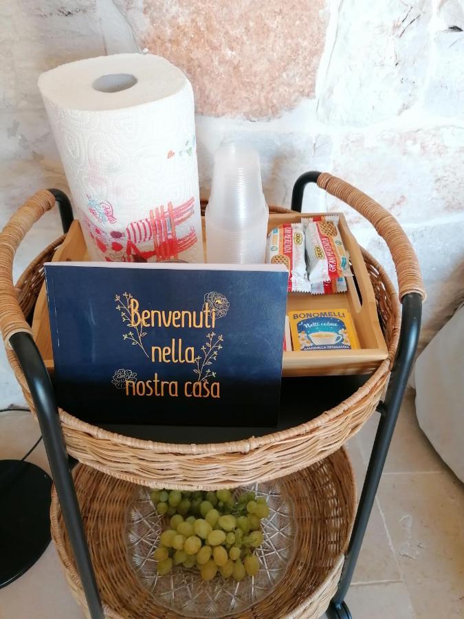 Trullo Del Sol Guest House เชจลีเมสซาปิกา ภายนอก รูปภาพ