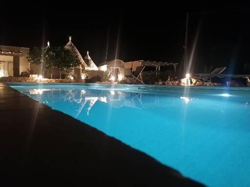 Trullo Del Sol Guest House เชจลีเมสซาปิกา ภายนอก รูปภาพ